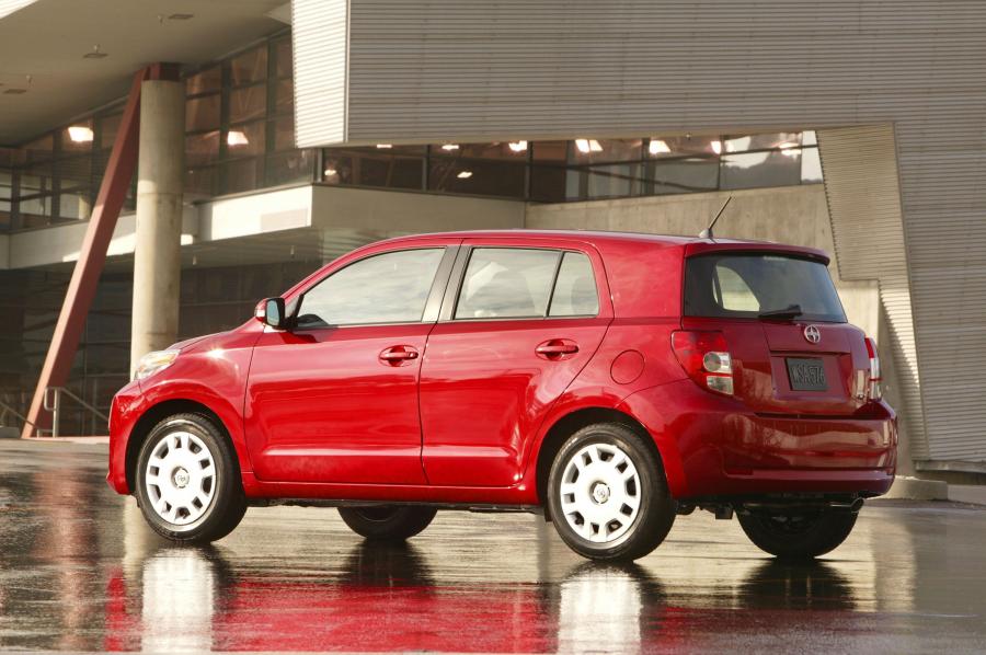  Scion xD 2007 года  (фото 46 из 113)